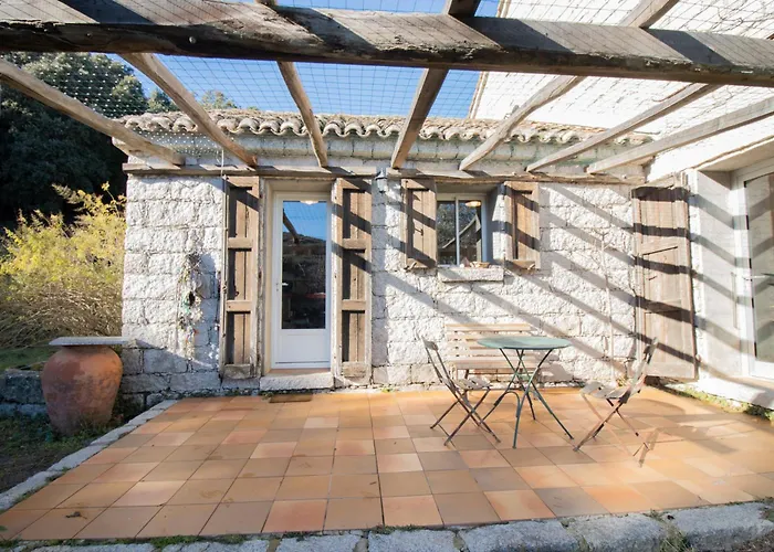 Chez Jean Viti Feriehus *